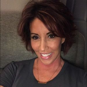 Meet your Posher, Cindi